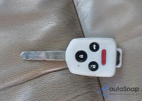 2011 Honda Accord 3.5 Ex-L z USA, uszkodzony, nr VIN 1HGCS2A80BA006404